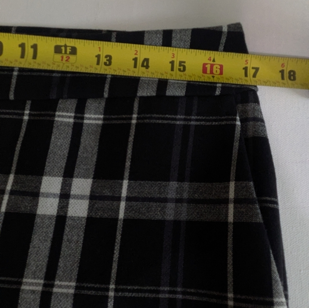 Ann Taylor Womens Plaid Dress Pants Size 8 Black White Stretch Straight EUC - Picture 13 of 14